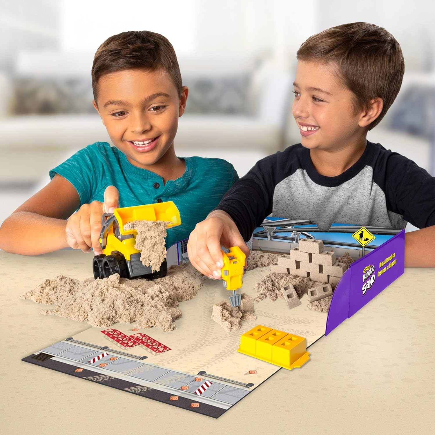 Kinetic Sand Dig & Demolish Set